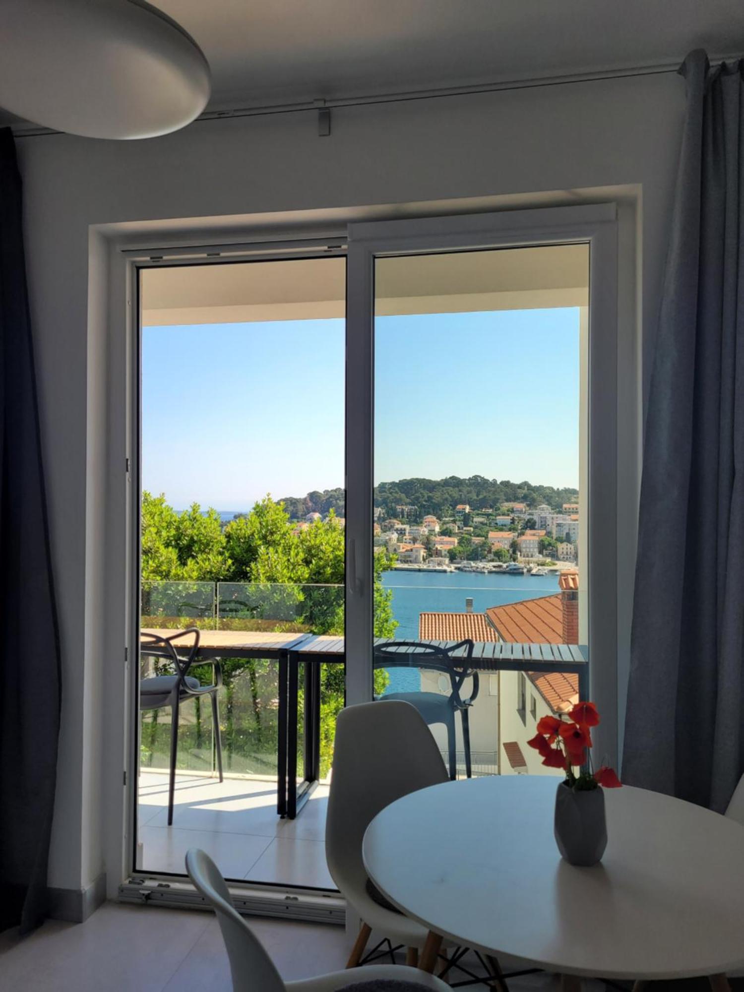 Design Apartments 3&4 Mali Lošinj Kültér fotó
