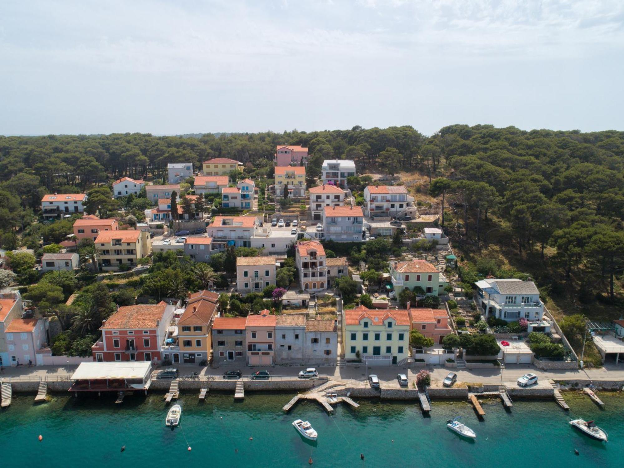 Design Apartments 3&4 Mali Lošinj Kültér fotó